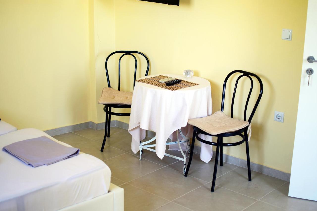 Erato Agios Nikolaos Appartment Екстер'єр фото